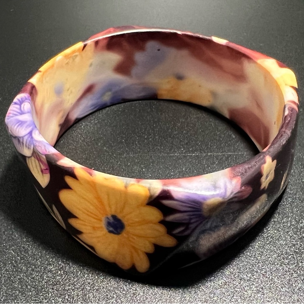 Vintage Plastic Floral Bangle Purple & Orange Flowers on Dark Purple Background
